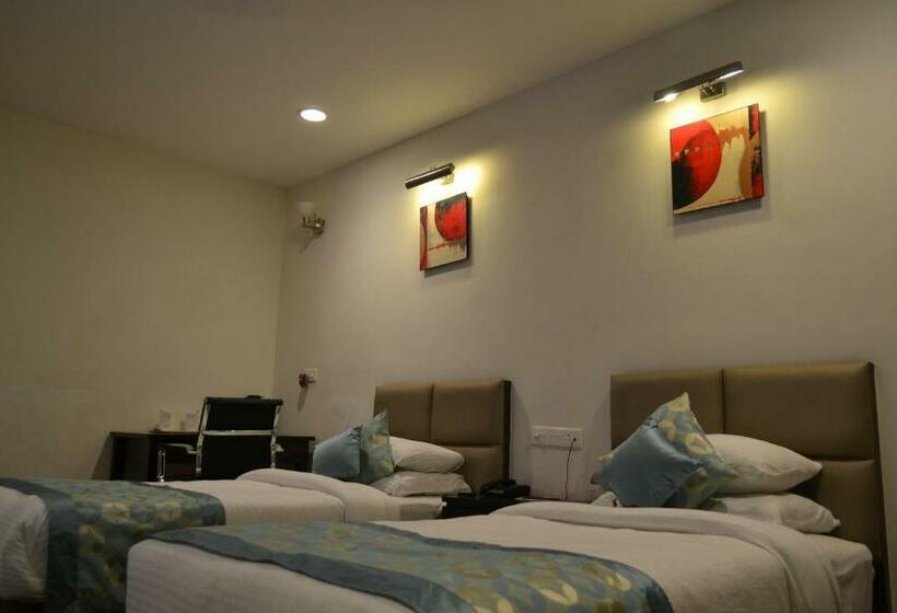 Habitació Estàndard, Sobti Continental Bareilly