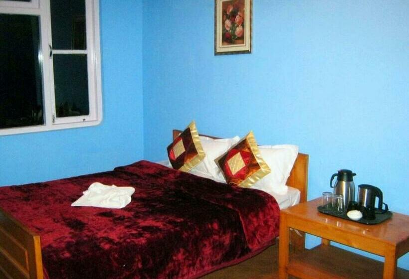 디럭스 트리플 룸, Tenzing Retreat, Lachung