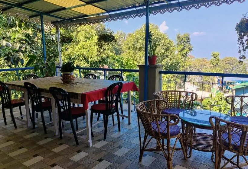 バルコニー付きジュニアスイート, The Shire Kalimpong