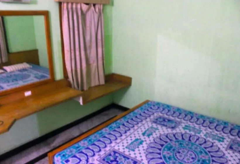 エコノミールーム, Vinodhara Guesthouse