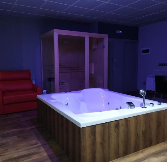 سوییت, Motel Los Abedules