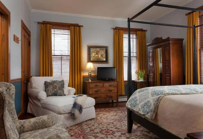 デラックスルーム, Lang House On Main Street Bed & Breakfast
