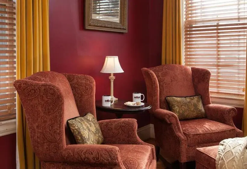 キングサイズベッドのデラックスルーム, Lang House On Main Street Bed & Breakfast