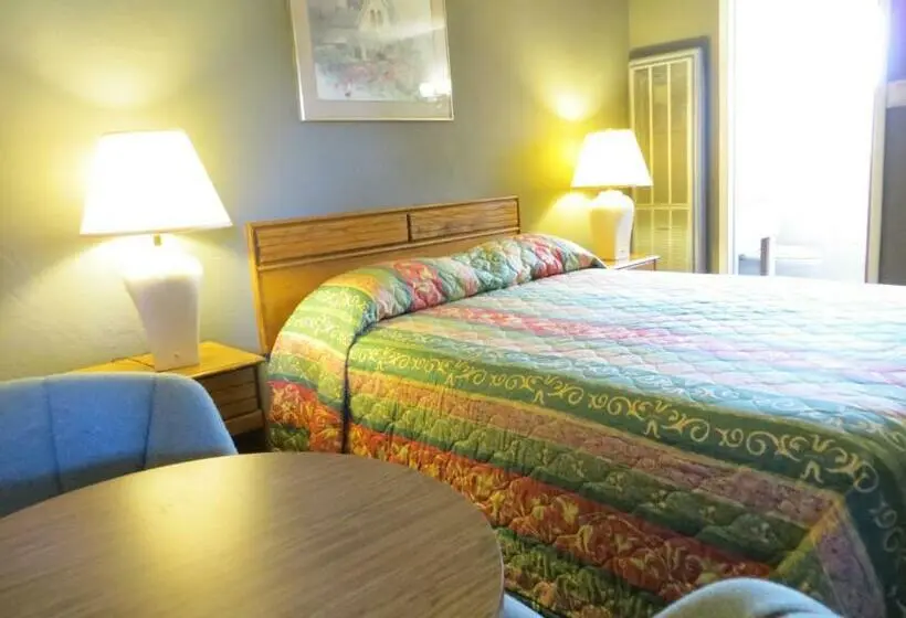 اتاق استاندارد, Capri Motel