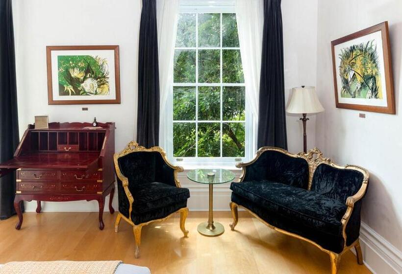 غرفة ديلوكس سرير كينج, Argos Inn   Ithaca S Boutique