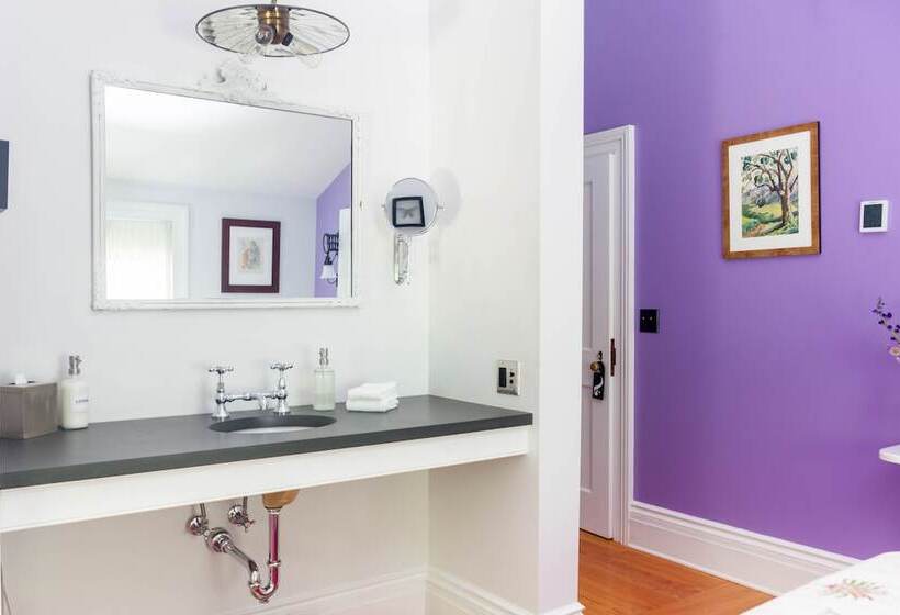 Номер Стандарт, Argos Inn   Ithaca S Boutique