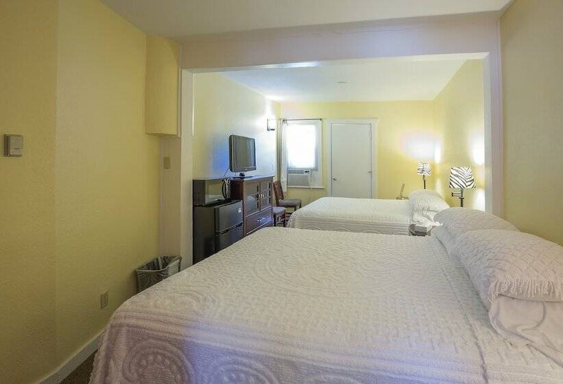 스탠다드 룸 더블 침대 2개, The Lava