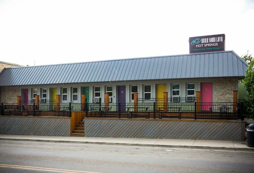 스탠다드 룸 더블 침대 2개, The Lava