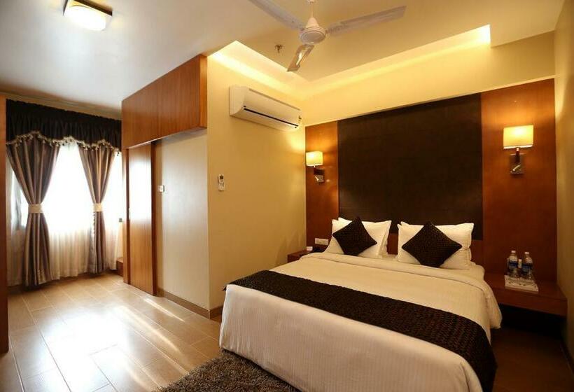 스위트, Brijwasi Lands Inn