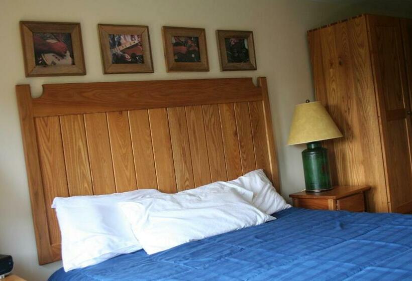 جناح سوبيريور, Floyd