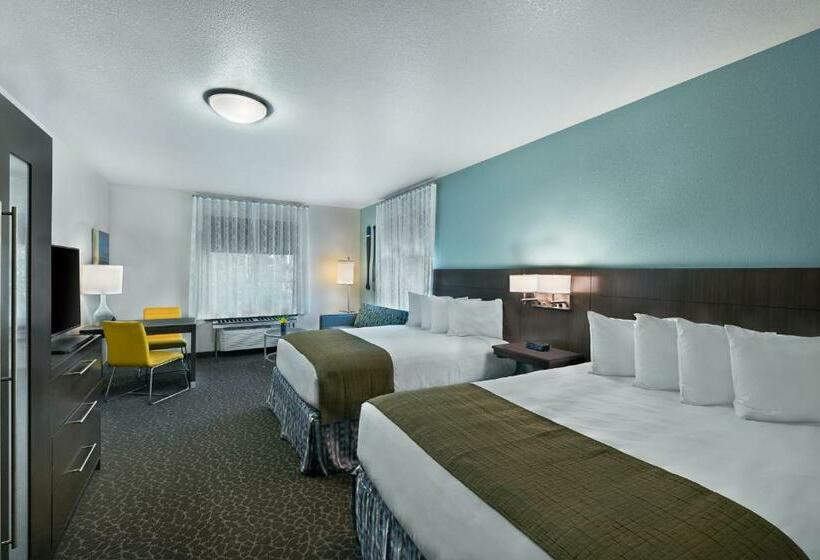 جناح, Oxford Suites Bellingham