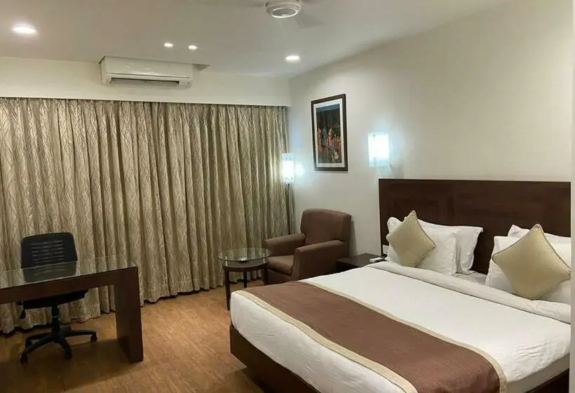 スタンダードルーム, Chryso Hotels Pvt Ltd