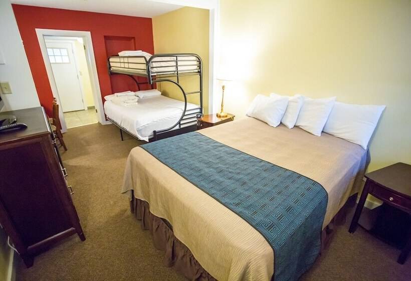 패밀리 룸, The Lava