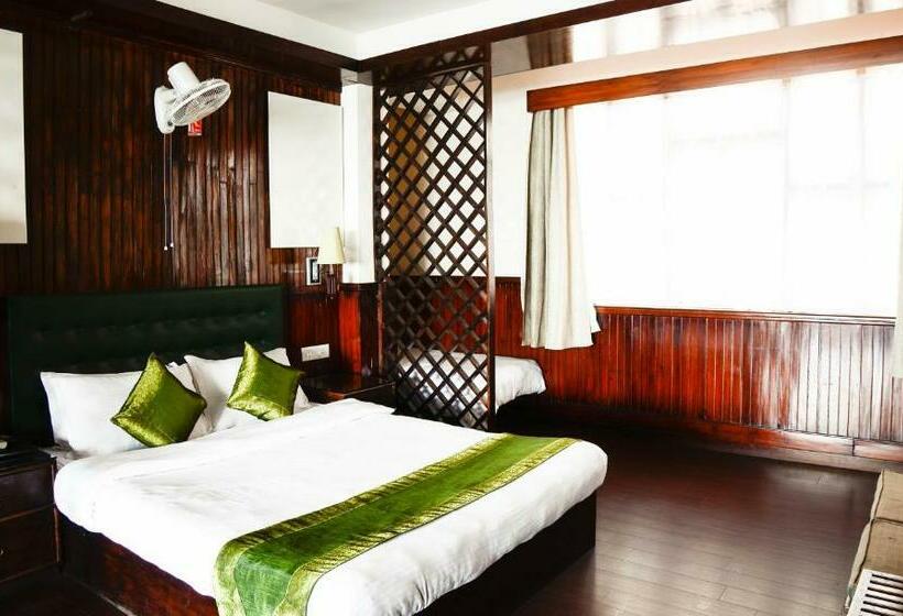 高级家庭房间, The Nettle And Fern Hotel Gangtok