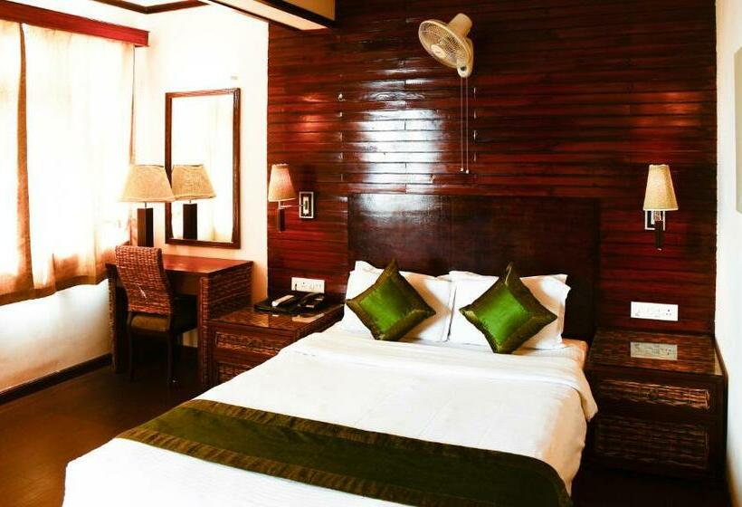 带山景的复式房间, The Nettle And Fern Hotel Gangtok