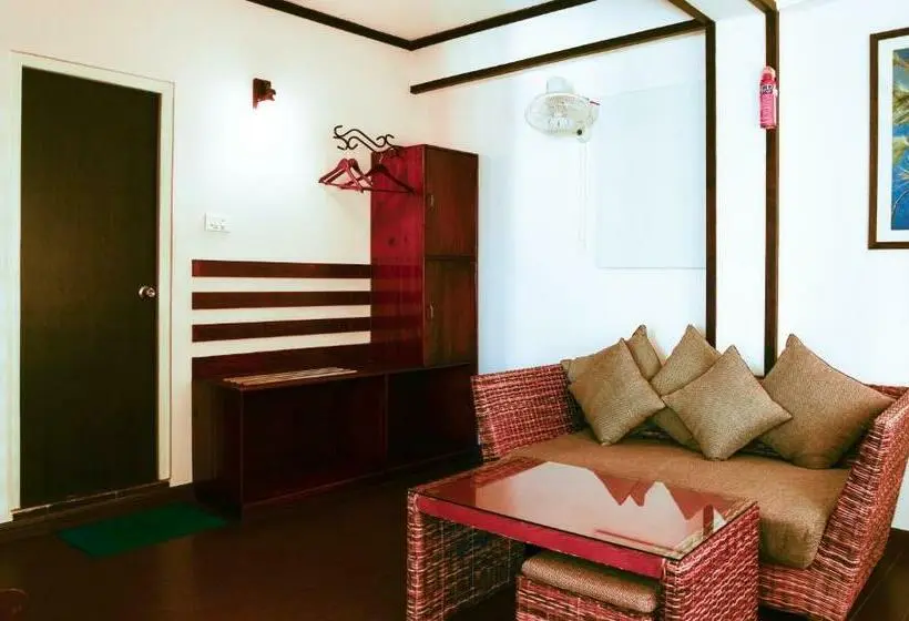Deluxe Room Mountain View, The Nettle And Fern Hotel Gangtok