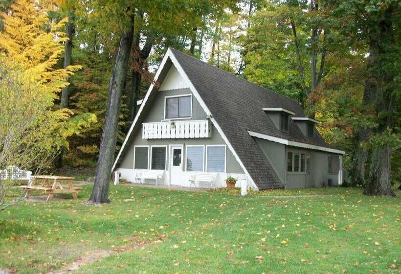 샬레, Michillinda Lodge Resort