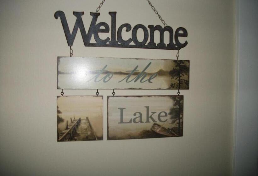 Suite with lake view, Michillinda Lodge Resort