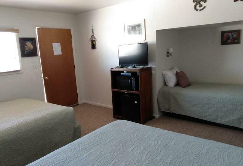 베이직 3인 룸, Mokee Motel