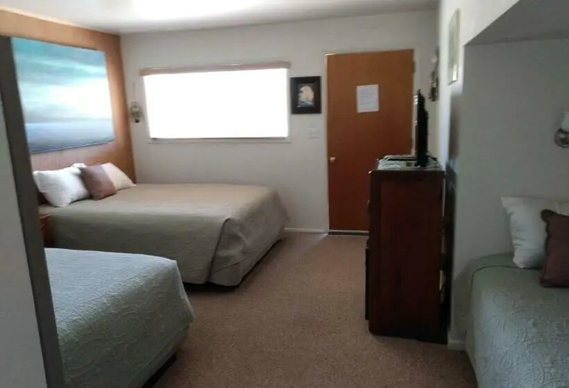 ベーシックトリプルルーム, Mokee Motel
