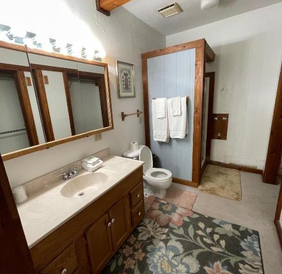 ２ベッドルームアパートメント, Adventures Vacation Rentals