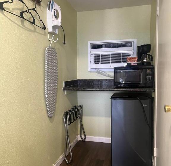 デラックスルーム, American Inn   Grover Beach   Pismo Beach