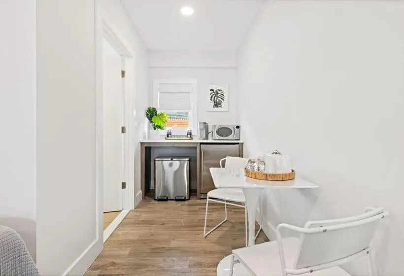 デラックスルーム, Casa Del Mar