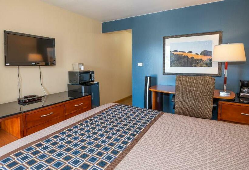 标准间, Riviera Inn