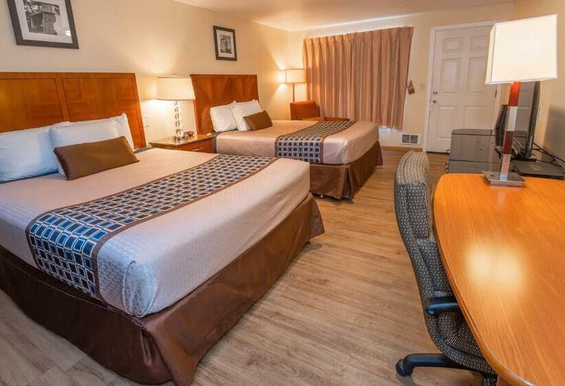 Номер Стандарт, Riviera Inn