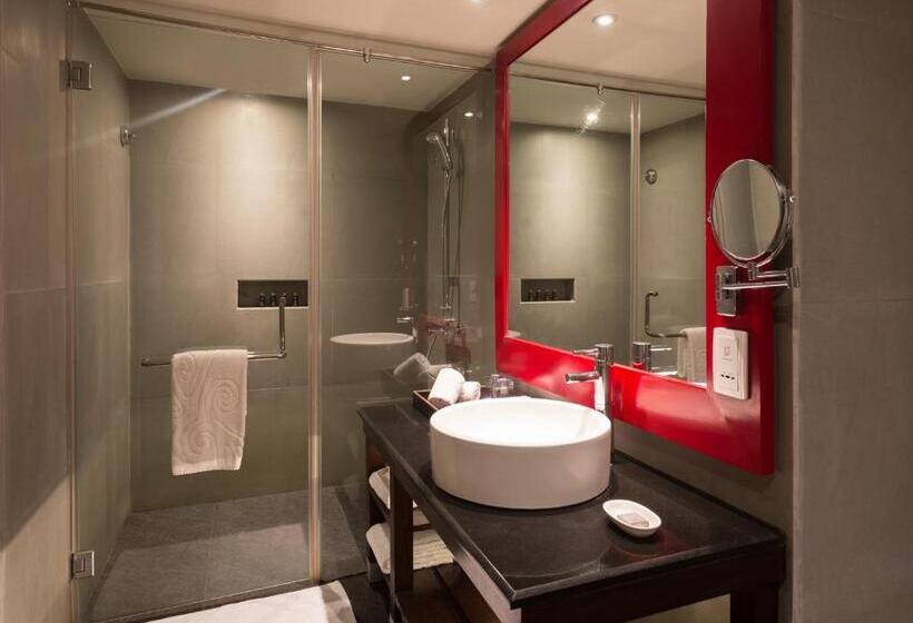 풀장 전망 디럭스 룸, Hard Rock Hotel Goa Calangute