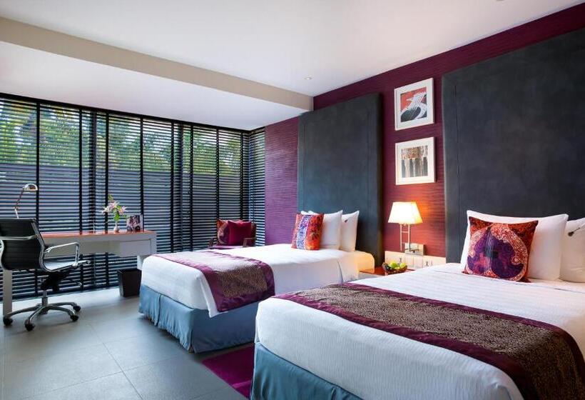 풀장 전망 디럭스 룸, Hard Rock Hotel Goa Calangute