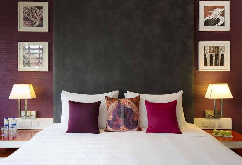 스탠다드 스튜디오, Hard Rock Hotel Goa Calangute