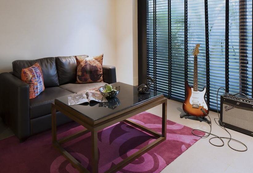 Номер Deluxe Кровать Кинг, Hard Rock Hotel Goa Calangute