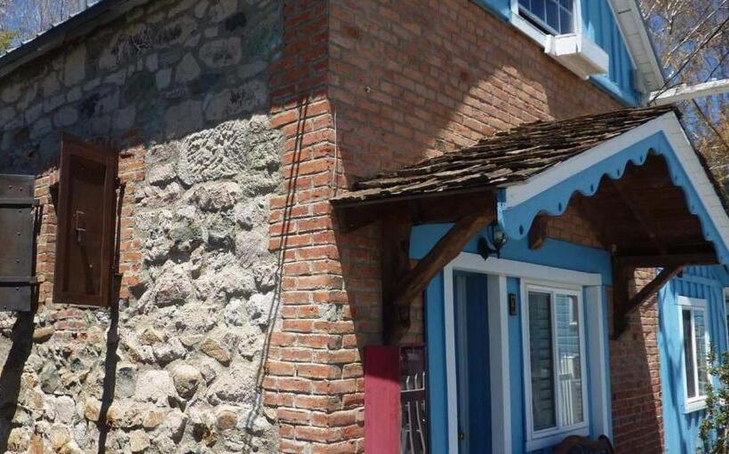 סוויטת ג'וניור, Sugarloaf Mountain Motel