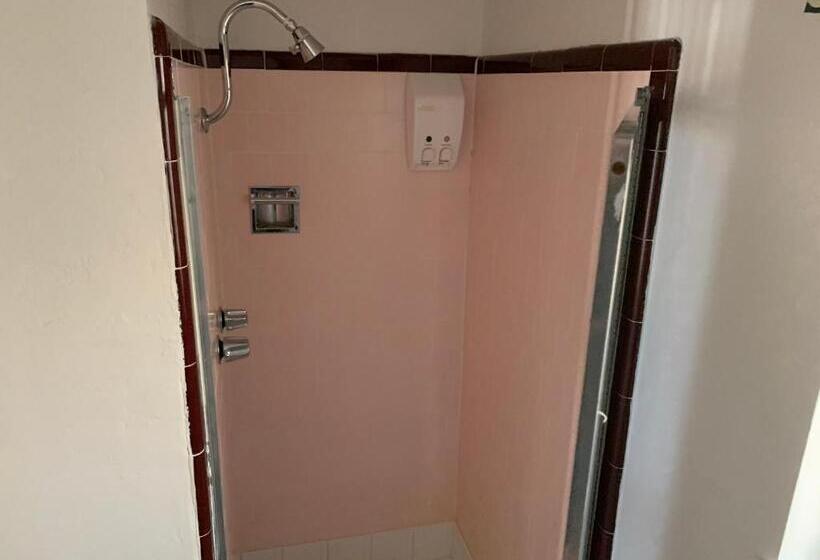 חדר קלאסי לארבעה, Sugarloaf Mountain Motel