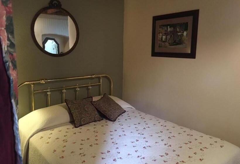 חדר סטנדרט, Sugarloaf Mountain Motel