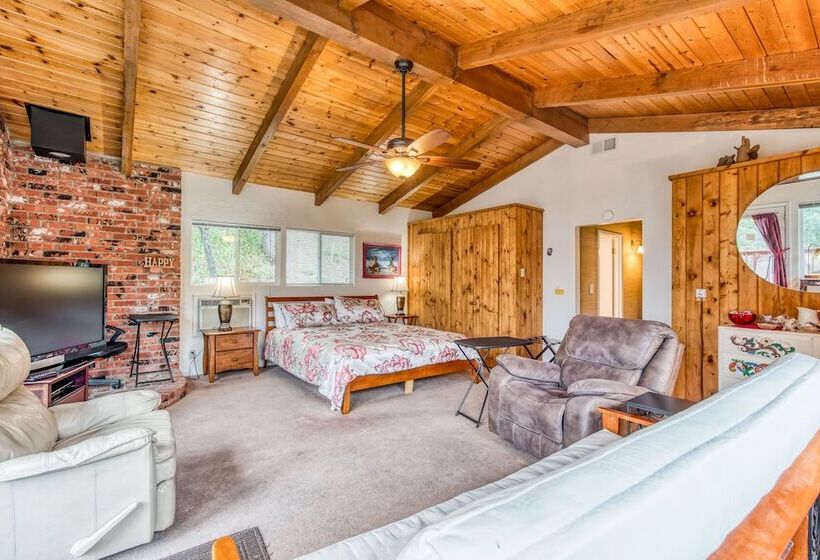 四人标准间, A Bed Of Roses