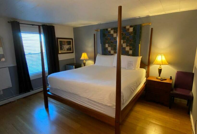 جناح سرير كينج, Bromley View Inn