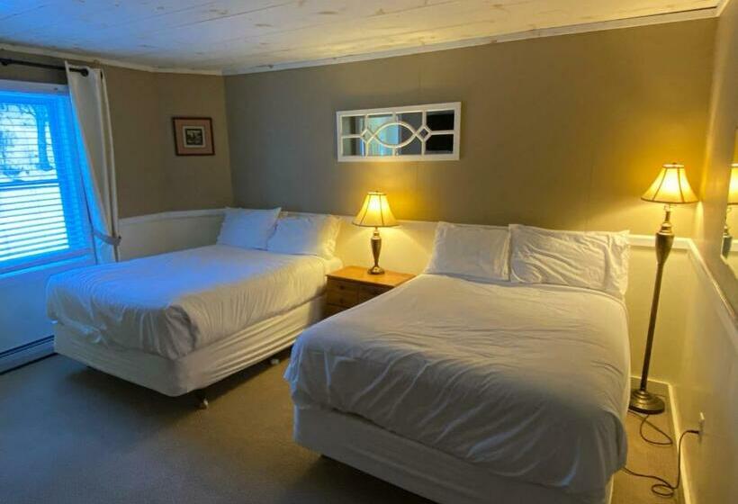 Четырехместный Номер Классик, Bromley View Inn