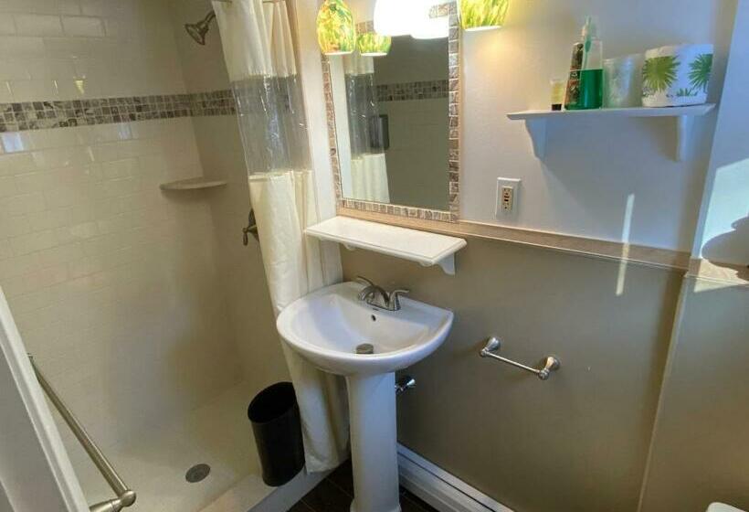 غرفة كلاسيكية رباعية, Bromley View Inn