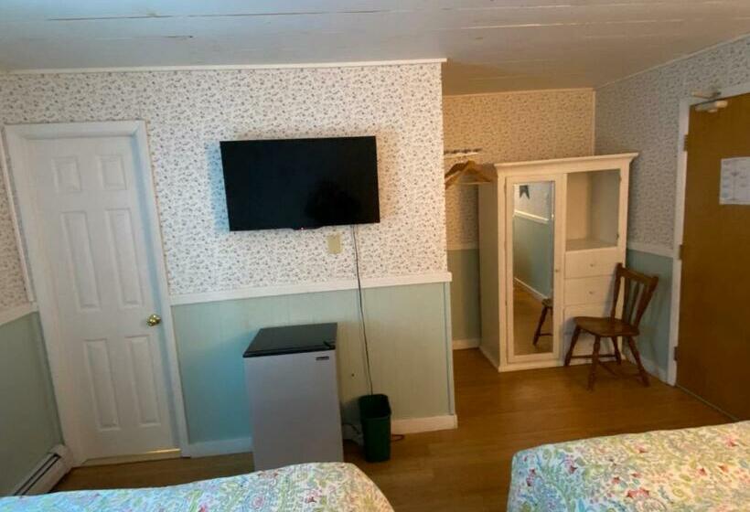 Четырехместный Номер Классик, Bromley View Inn