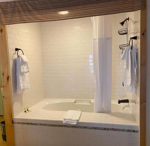 غرفة ديلوكس سرير كينج, Bromley View Inn