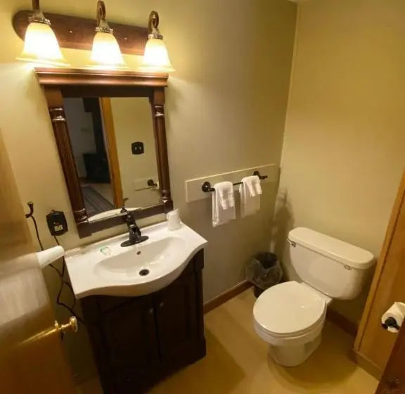 キングサイズベッドのデラックスルーム, Bromley View Inn