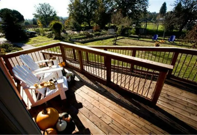 キングサイズベッドのスタンダードルーム, Pearlessence Vineyard Inn