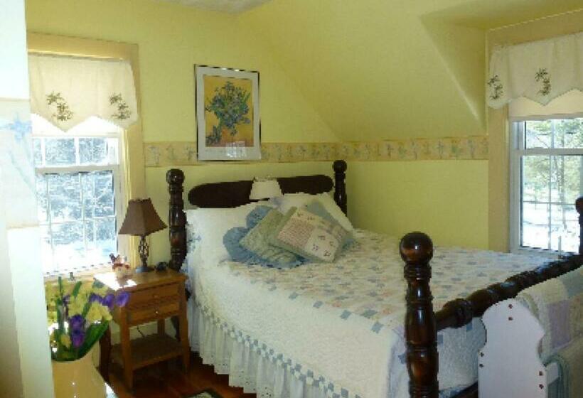 غرفة قياسية, Spruce Moose Lodge