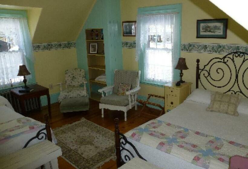 غرفة قياسية, Spruce Moose Lodge