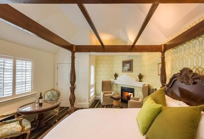 디럭스 룸, The Bergson