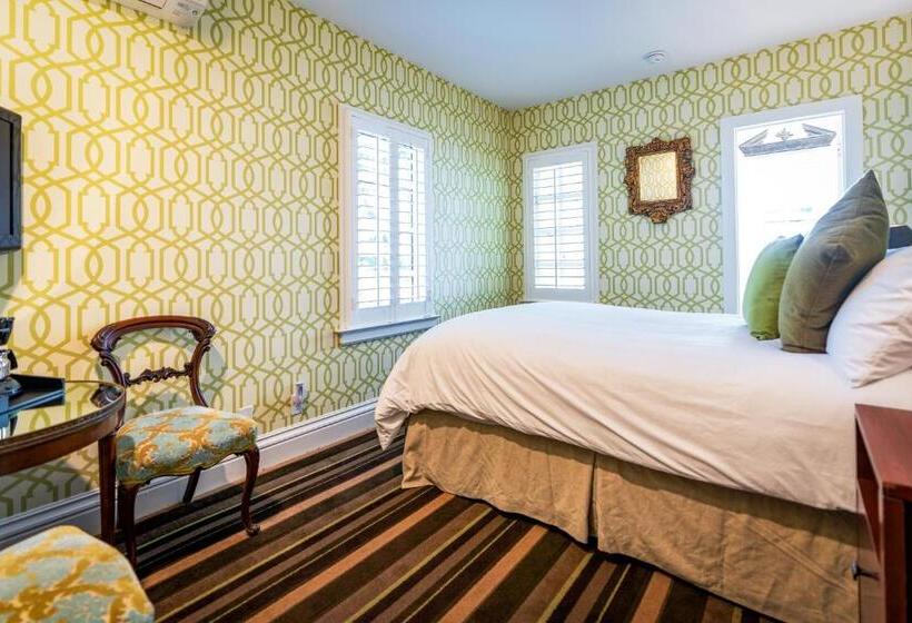 스탠다드 룸, The Bergson