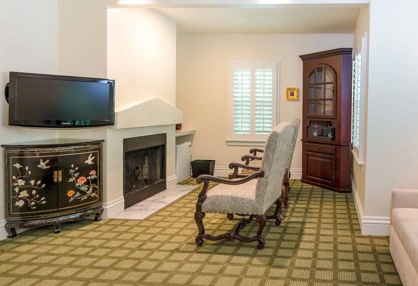 디럭스 룸, The Bergson