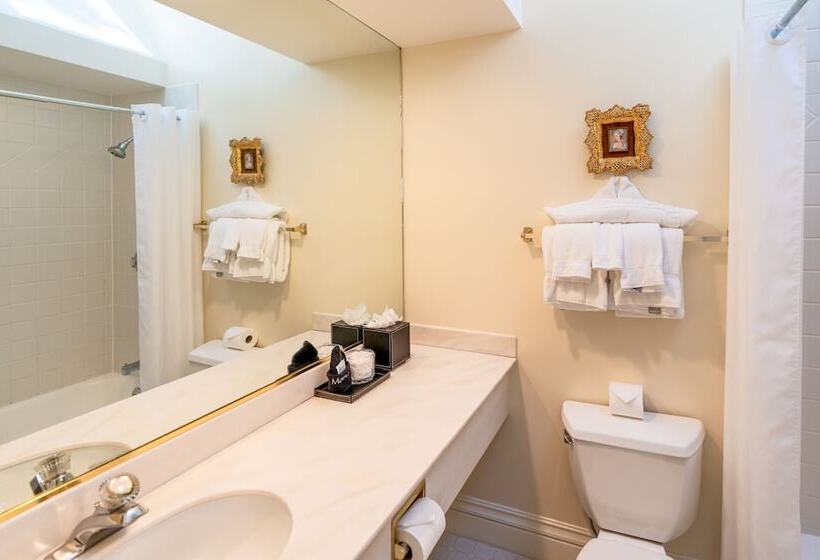 디럭스 룸, The Bergson